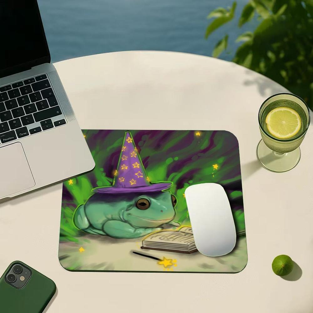 Cute Wizard Frog Cartoon Gamin - Retro Gaming Laptop ulasan dan harga